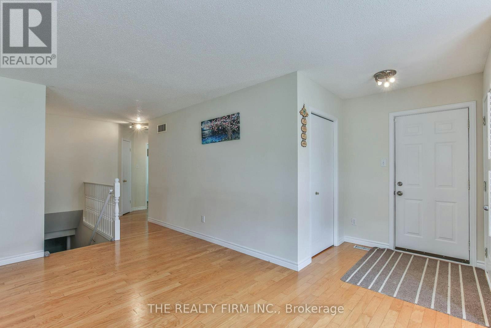 11-100 Stroud Crescent, London, ON, N6E 4A1 - 4