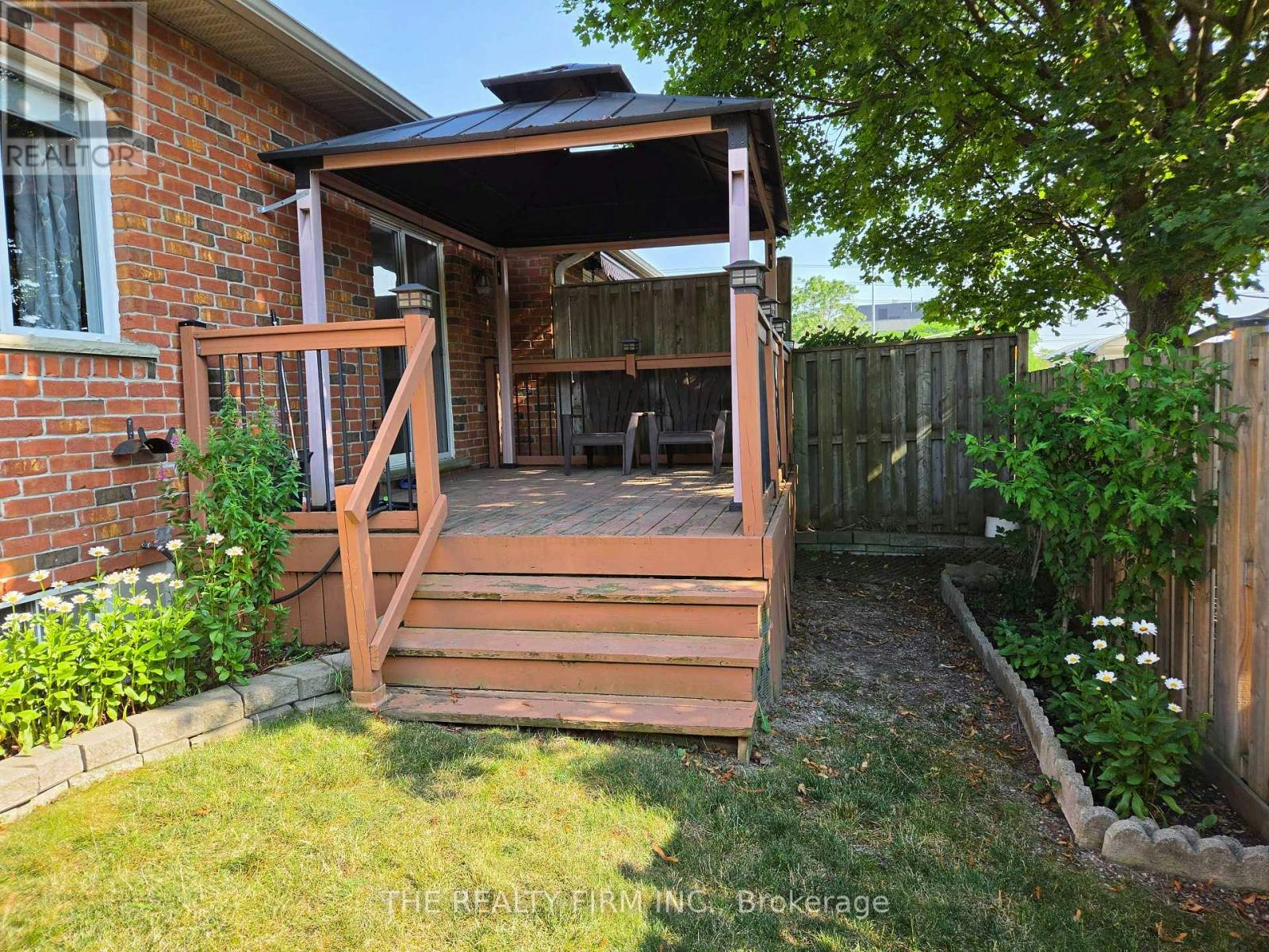 11-100 Stroud Crescent, London, ON, N6E 4A1 - 32