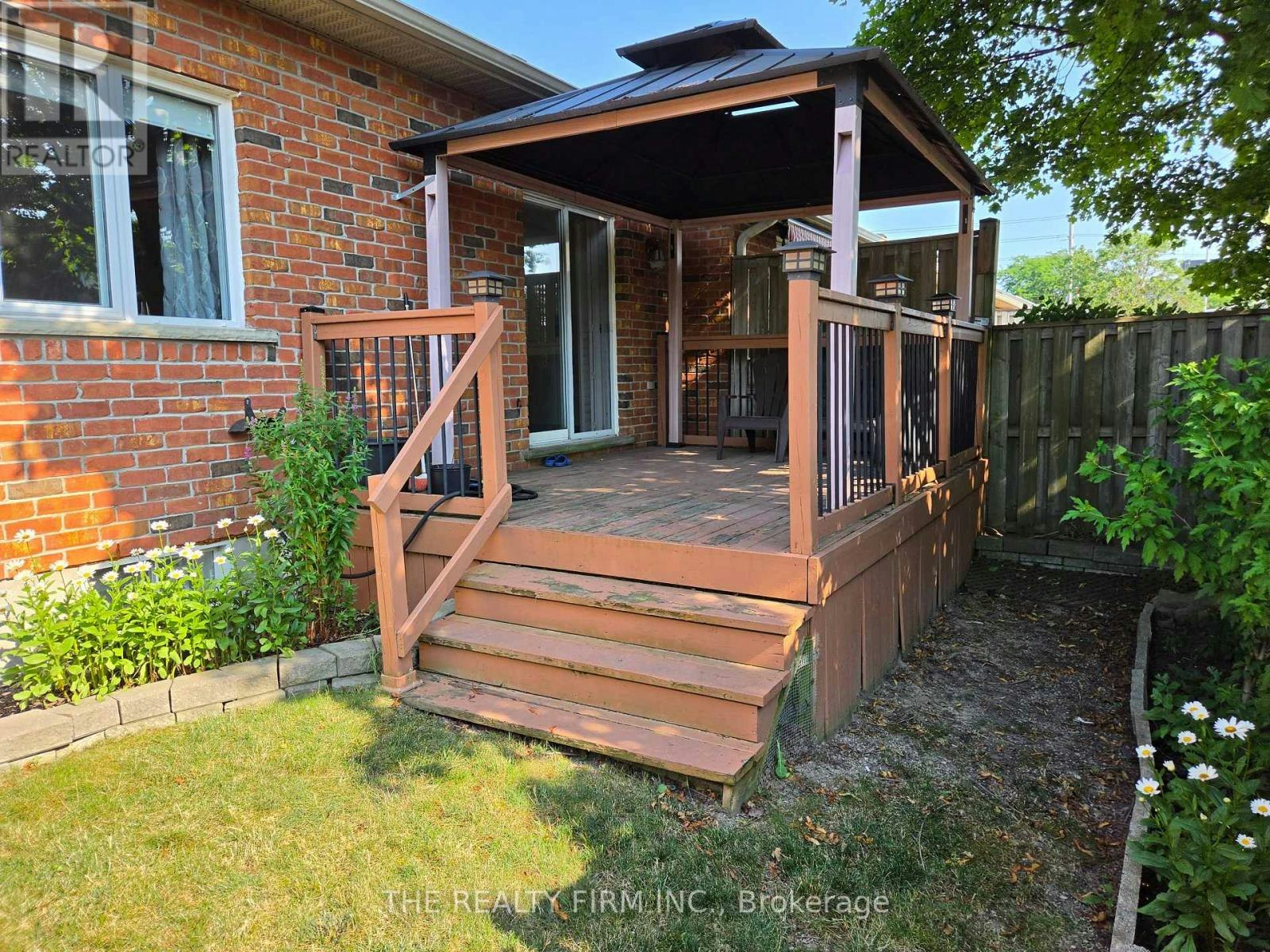 11-100 Stroud Crescent, London, ON, N6E 4A1 - 31