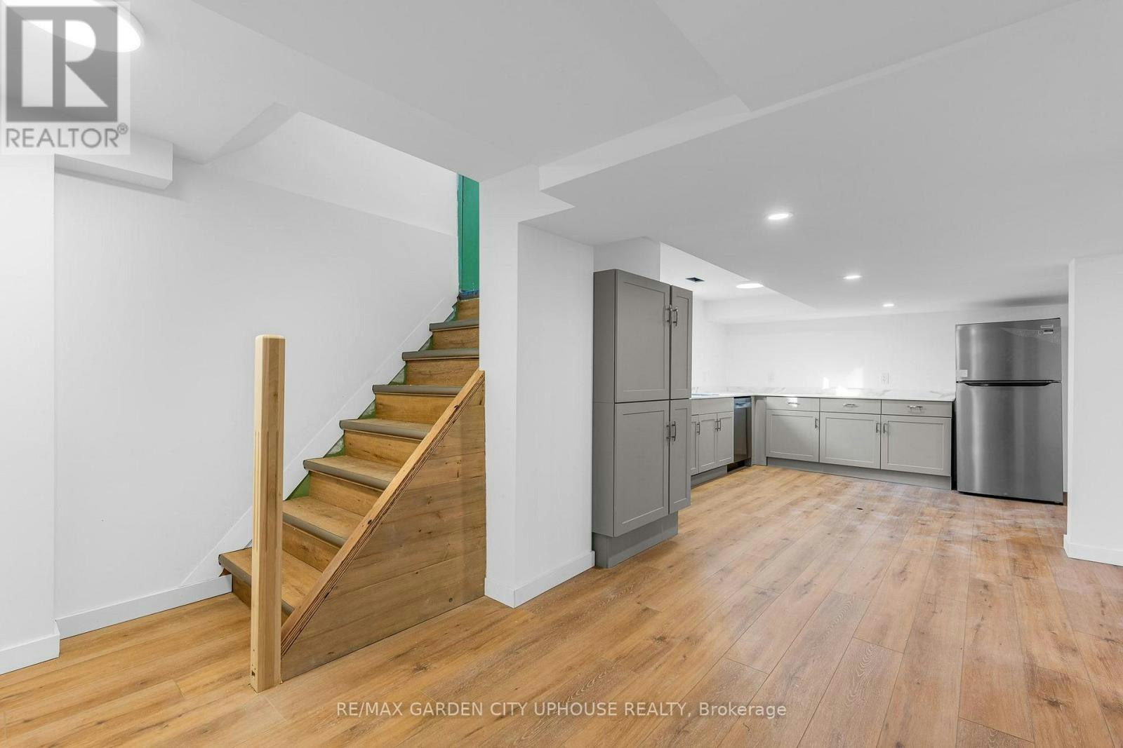 BASEMENT-15 Dexter Drive, Welland, ON, L3C 4B3 - 2