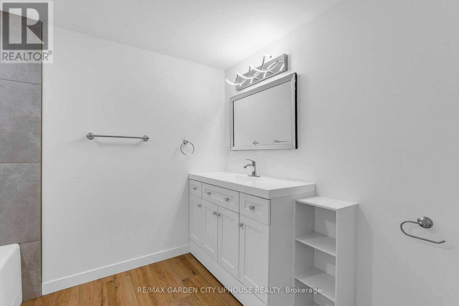 BASEMENT-15 Dexter Drive, Welland, ON, L3C 4B3 - 9