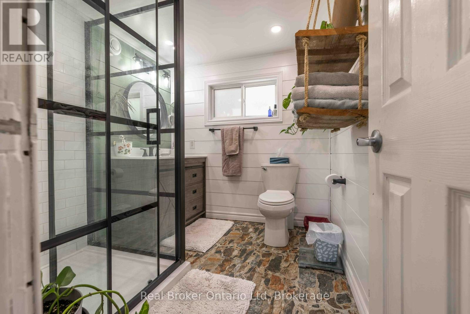 12 7th Avenue, South Bruce Peninsula, ON, N0H 2T0 - 13