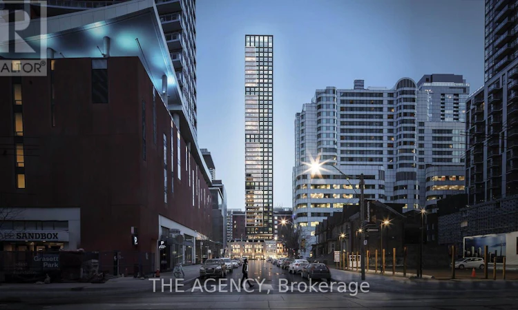 PH01-327 King Street W