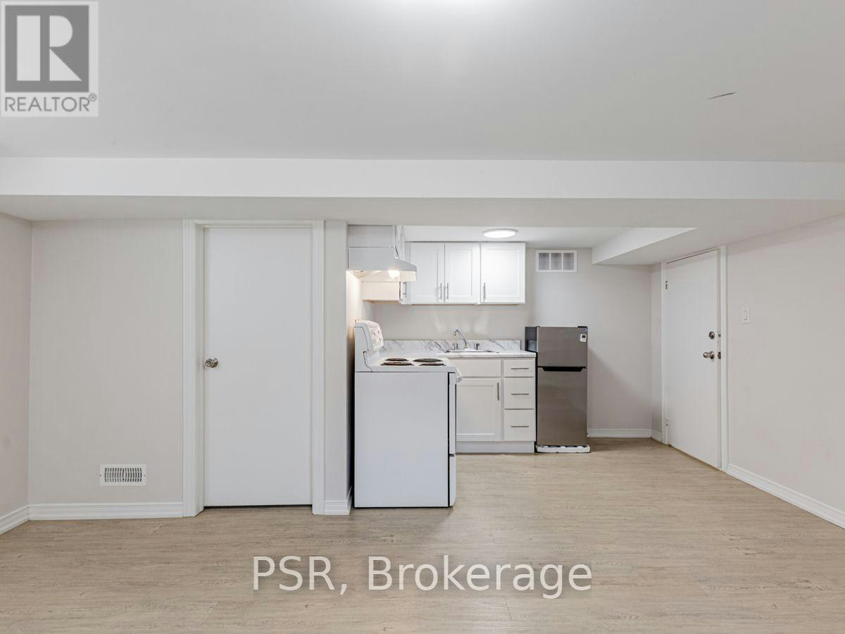 BSMT-41 Fairholme Avenue, Toronto, ON, M6B 2W7 - 8
