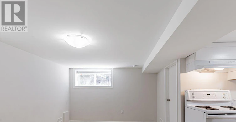 BSMT-41 Fairholme Avenue, Toronto, ON, M6B 2W7 - 6