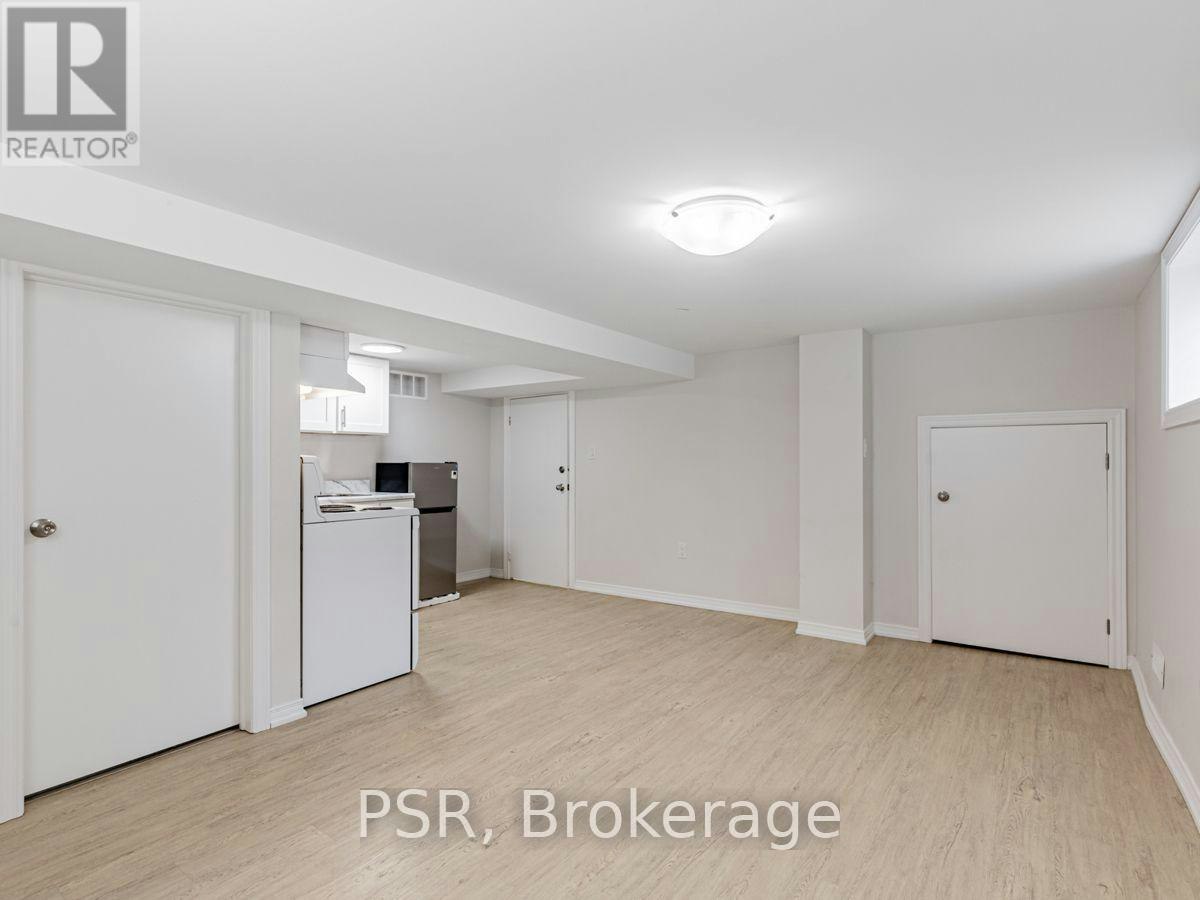BSMT-41 Fairholme Avenue, Toronto, ON, M6B 2W7 - 9