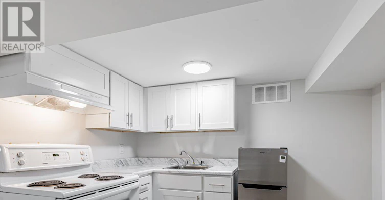 BSMT-41 Fairholme Avenue, Toronto, ON, M6B 2W7 - 11