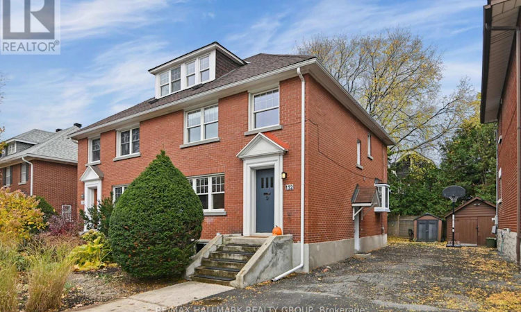 132 Renfrew Avenue
