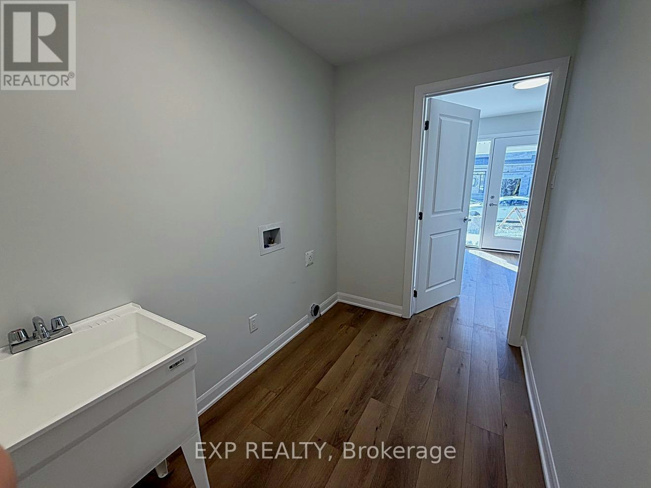 633 Moonglade Crescent, Ottawa, ON, K2J 7N2 - 5