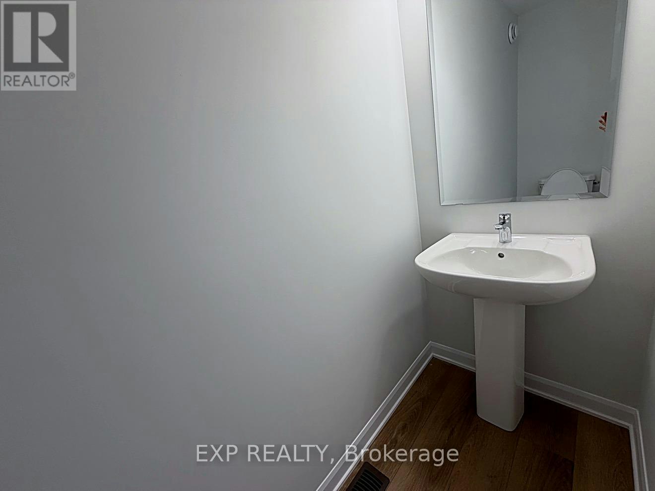 633 Moonglade Crescent, Ottawa, ON, K2J 7N2 - 7