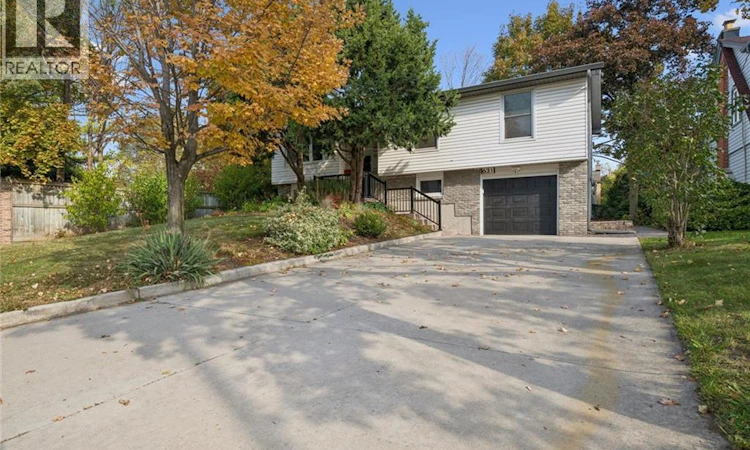 631 Guelph Line