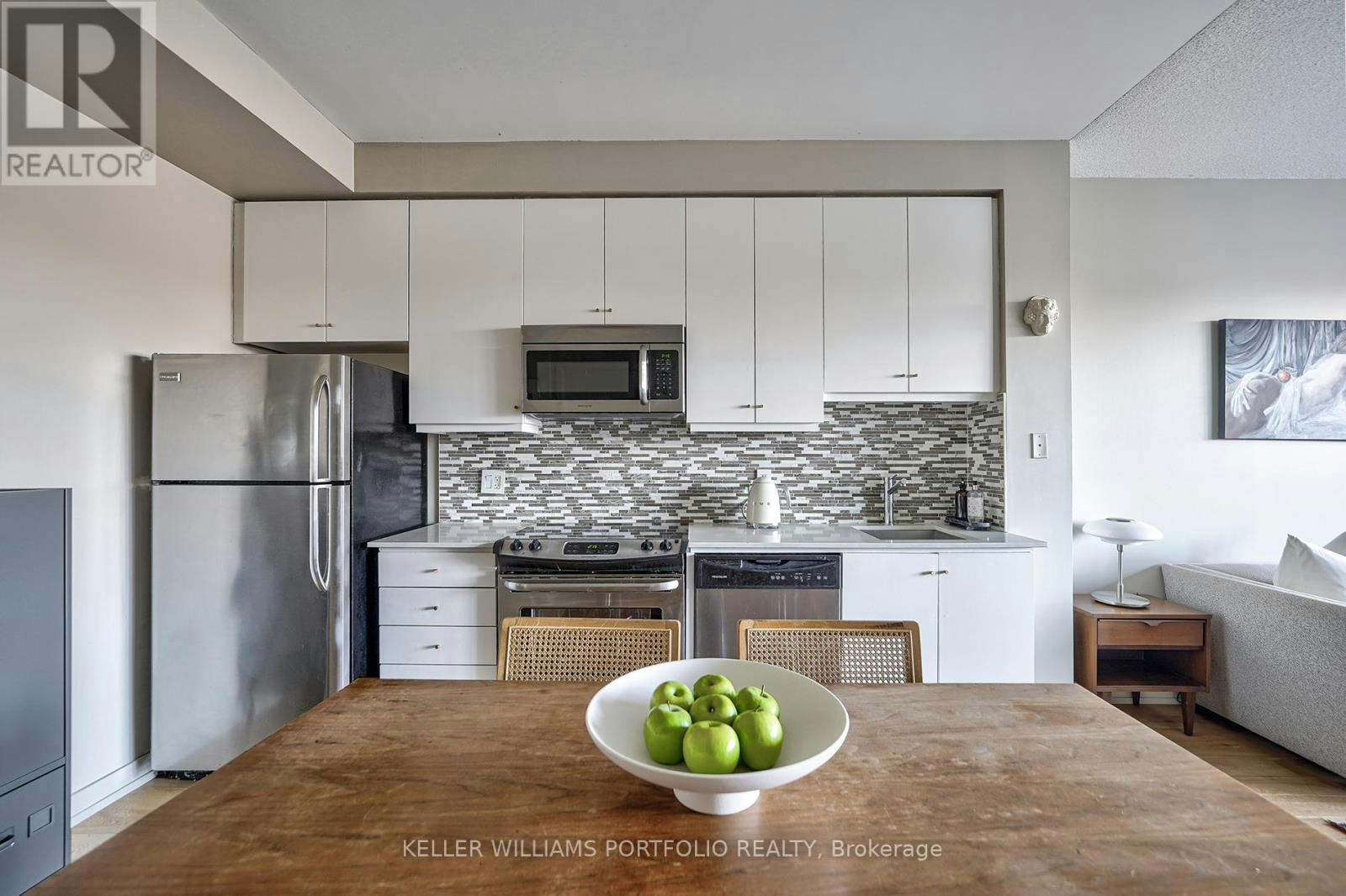 N507-1169 Queen Street W, Toronto, ON, M6J 0A4 - 4