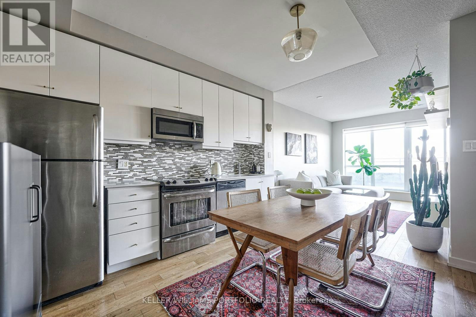 N507-1169 Queen Street W, Toronto, ON, M6J 0A4