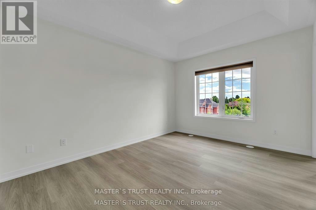 183 Harding Park Street, Newmarket, ON, L3Y 0E3 - 26