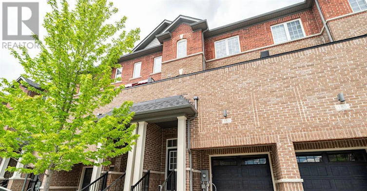 183 Harding Park Street, Newmarket, ON, L3Y 0E3 - 2