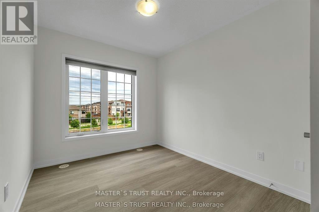183 Harding Park Street, Newmarket, ON, L3Y 0E3 - 23