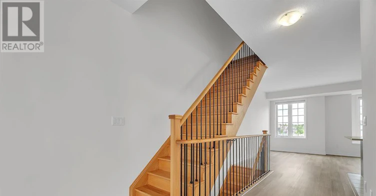 183 Harding Park Street, Newmarket, ON, L3Y 0E3 - 17