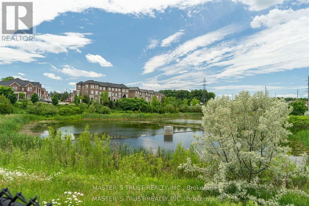 183 Harding Park Street, Newmarket, ON, L3Y 0E3 - 32