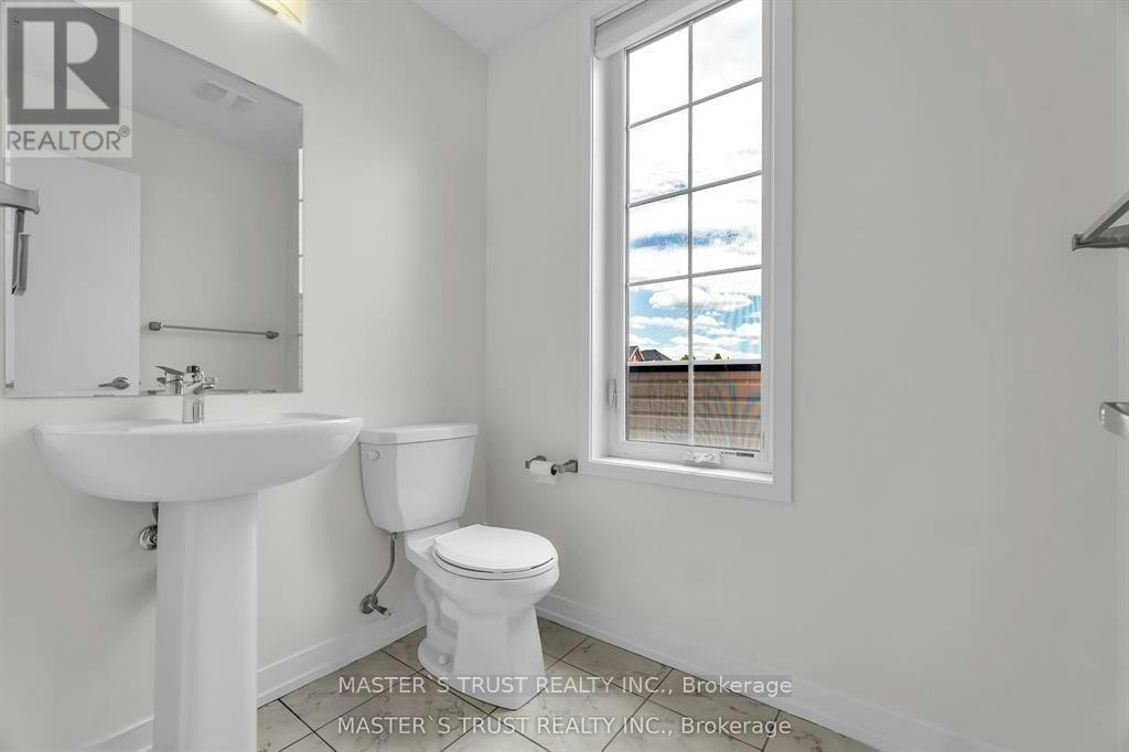 183 Harding Park Street, Newmarket, ON, L3Y 0E3 - 20