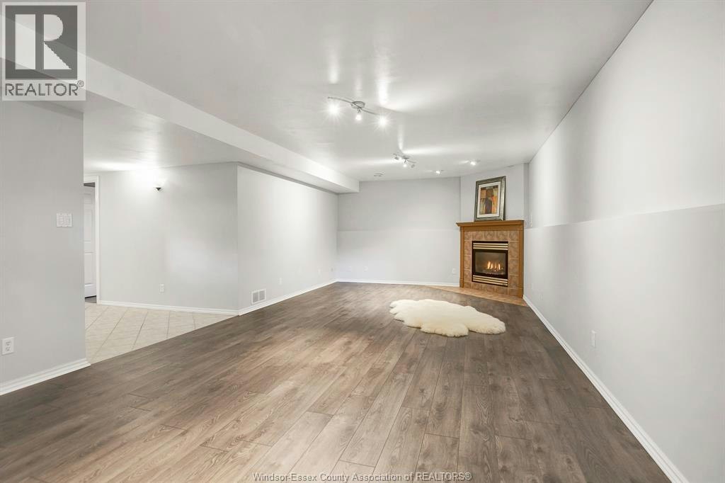 938 Imperial, Windsor, ON, N9G 2T2 - 24