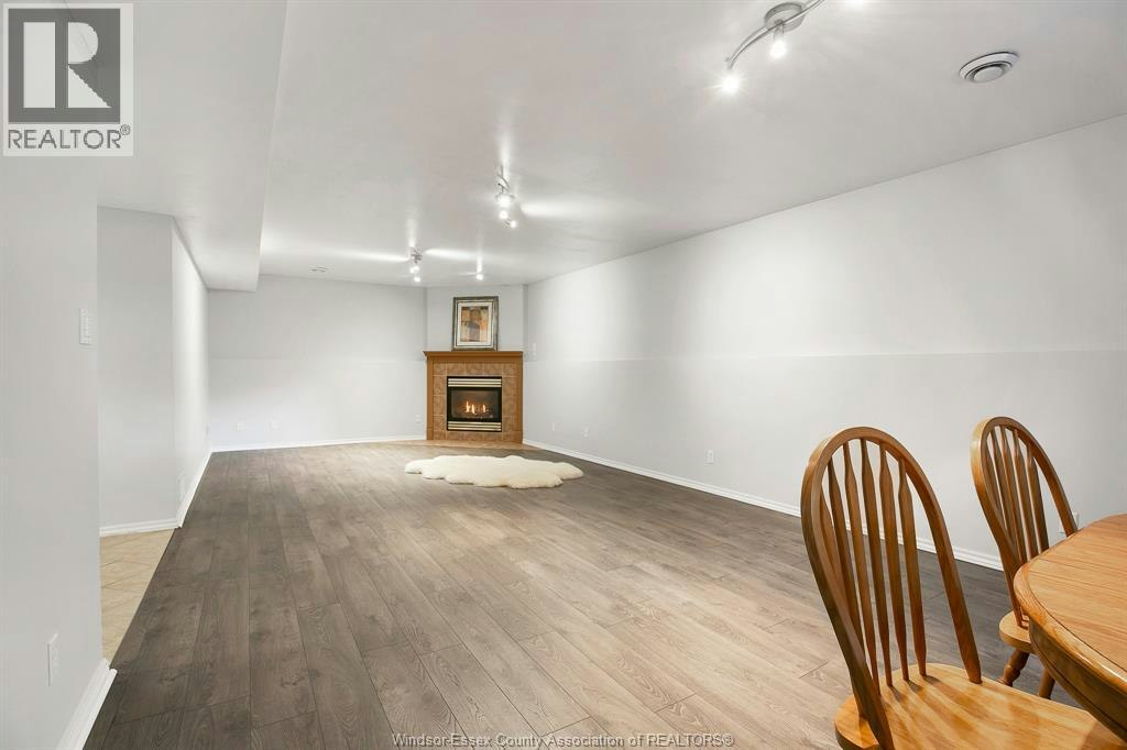 938 Imperial, Windsor, ON, N9G 2T2 - 23