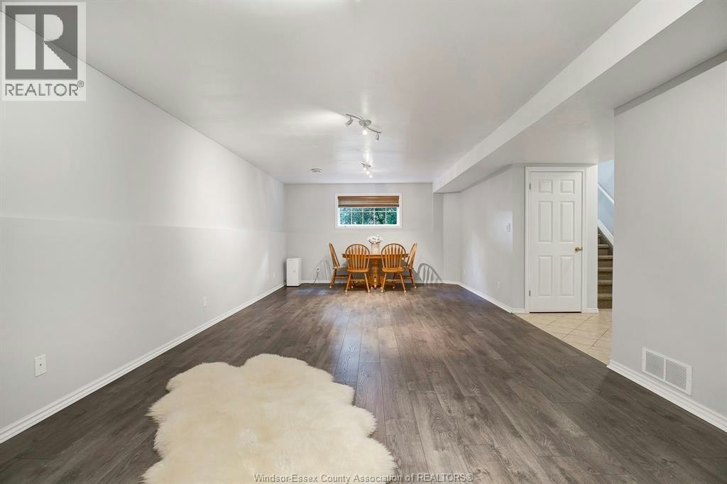 938 Imperial, Windsor, ON, N9G 2T2 - 22