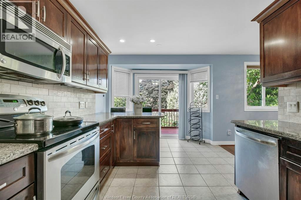 938 Imperial, Windsor, ON, N9G 2T2 - 13
