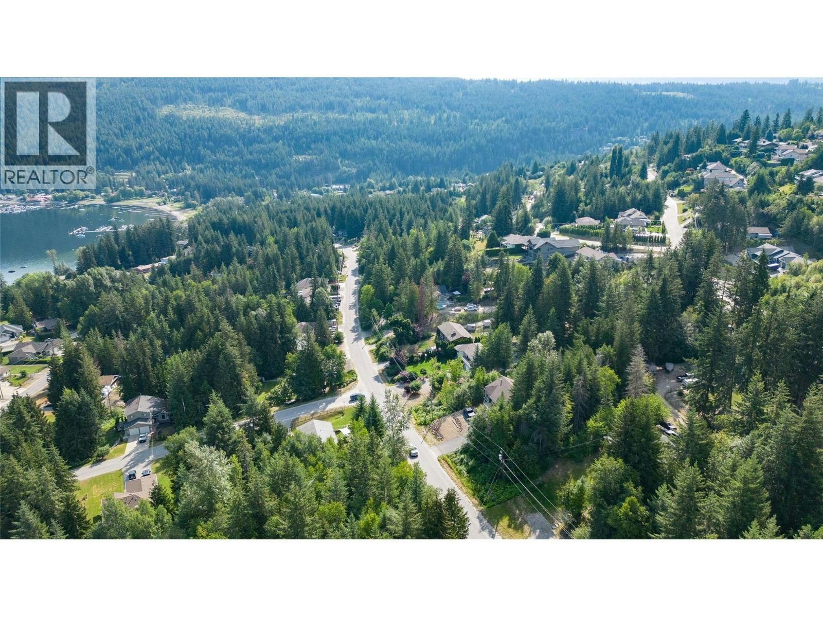 2534 Centennial Drive - 4