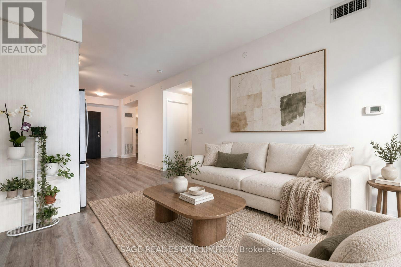 519-50 Bruyeres Mews, Toronto, ON, M5V 0H8 - 3