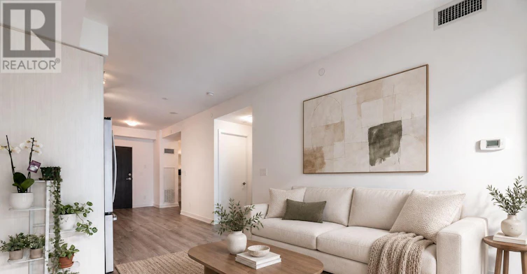 519-50 Bruyeres Mews, Toronto, ON, M5V 0H8 - 3