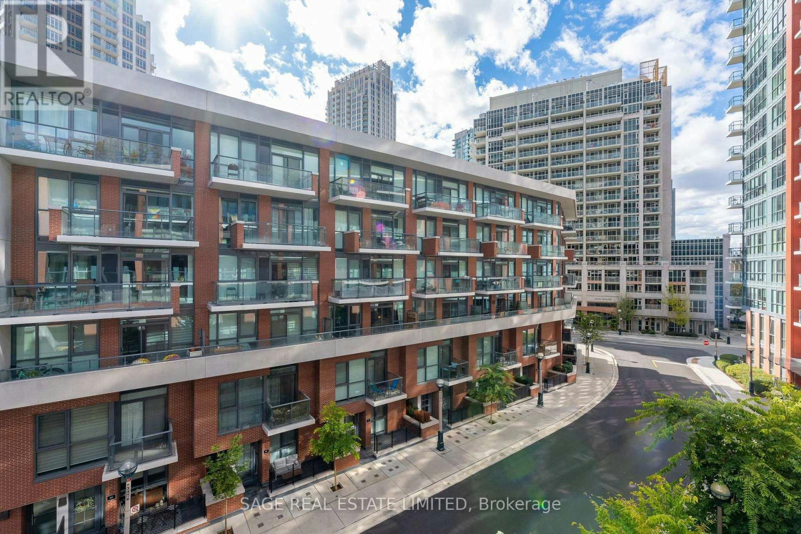 519-50 Bruyeres Mews, Toronto, ON, M5V 0H8 - 23