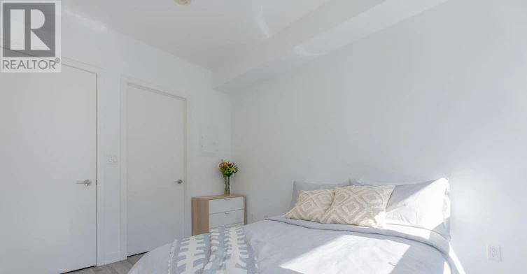 519-50 Bruyeres Mews, Toronto, ON, M5V 0H8 - 12