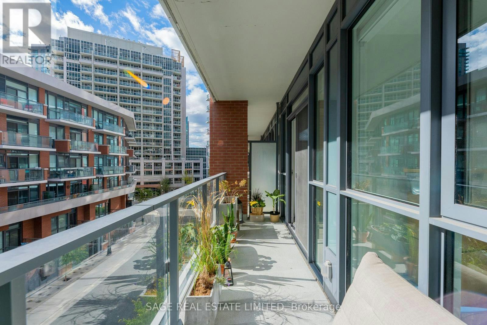 519-50 Bruyeres Mews, Toronto, ON, M5V 0H8 - 20