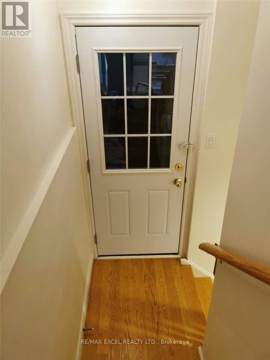 BSMT-125 Mary Pearson Drive, Markham, ON, L3S 3E9 - 9