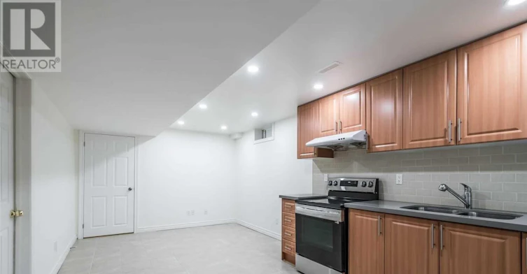 BSMT-125 Mary Pearson Drive, Markham, ON, L3S 3E9