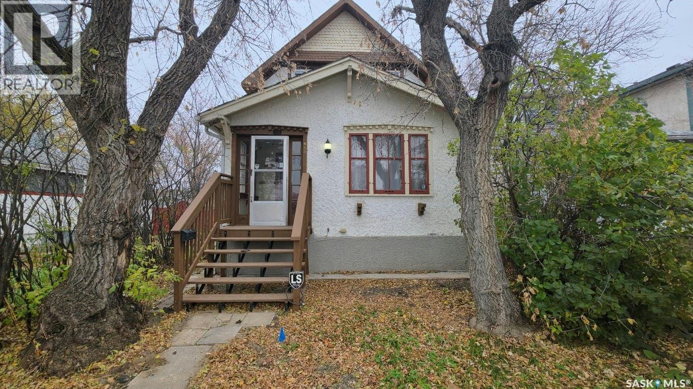 950 Retallack Street, Regina, SK, S4T 2H1