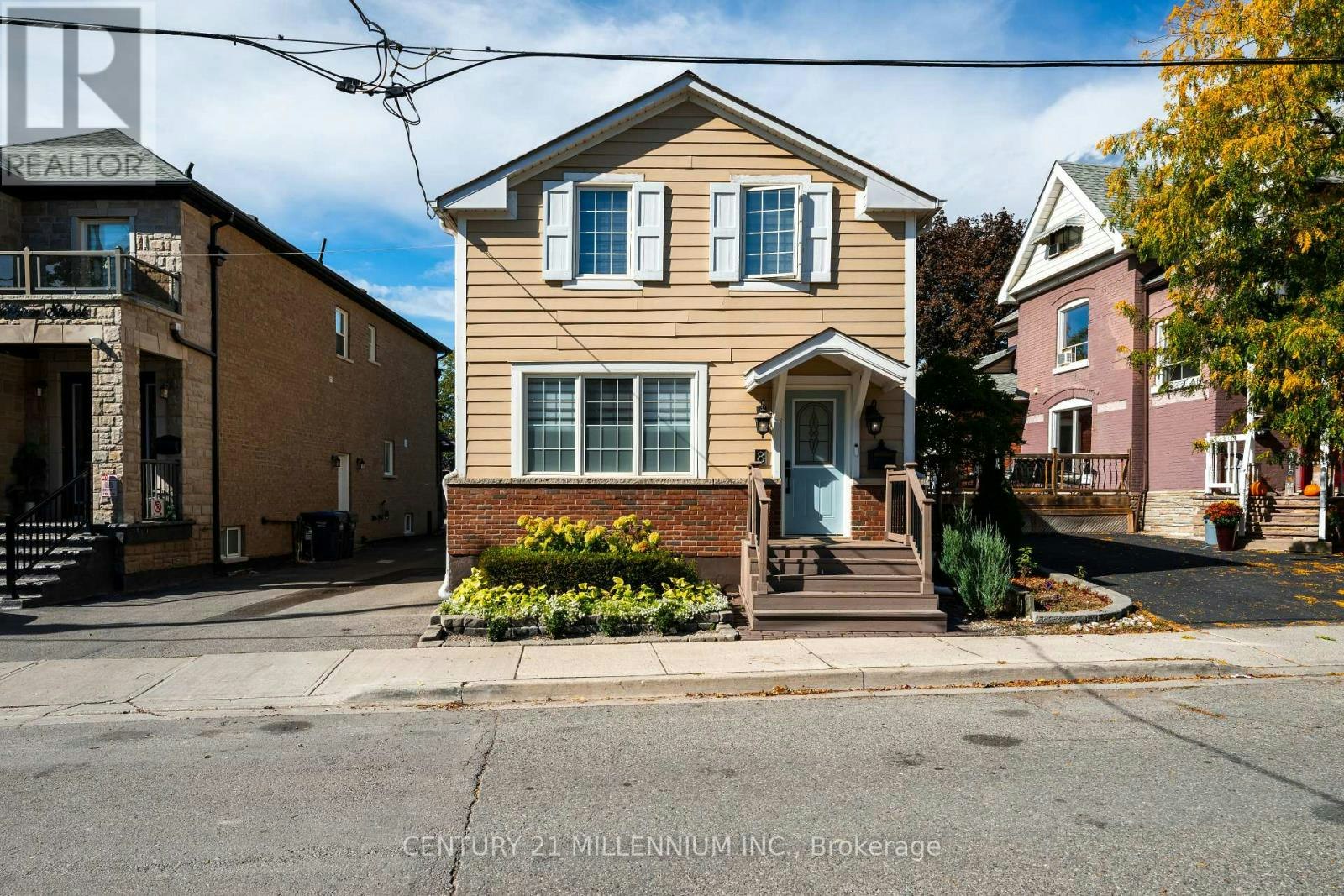 8 William Street, Brampton, ON, L6V 1L2