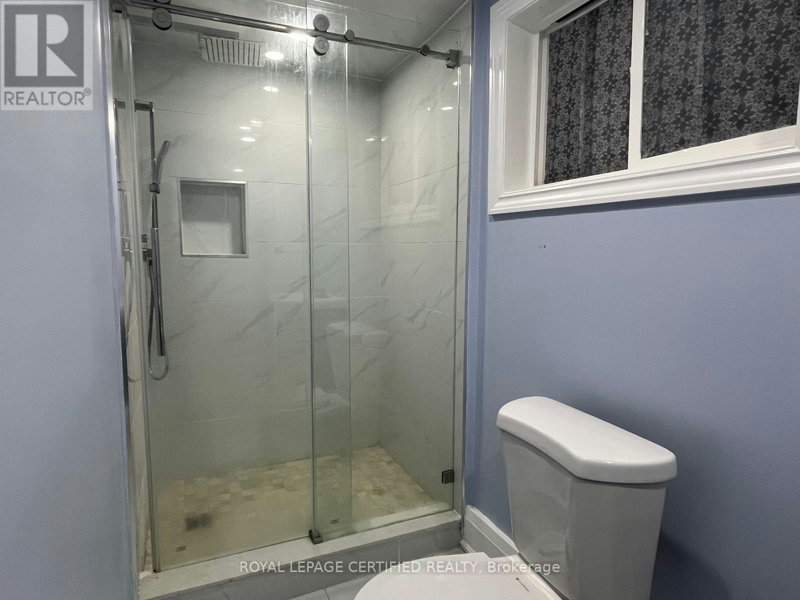 STUDIO-818 Garth Street, Hamilton, ON, L9C 4K5 - 5