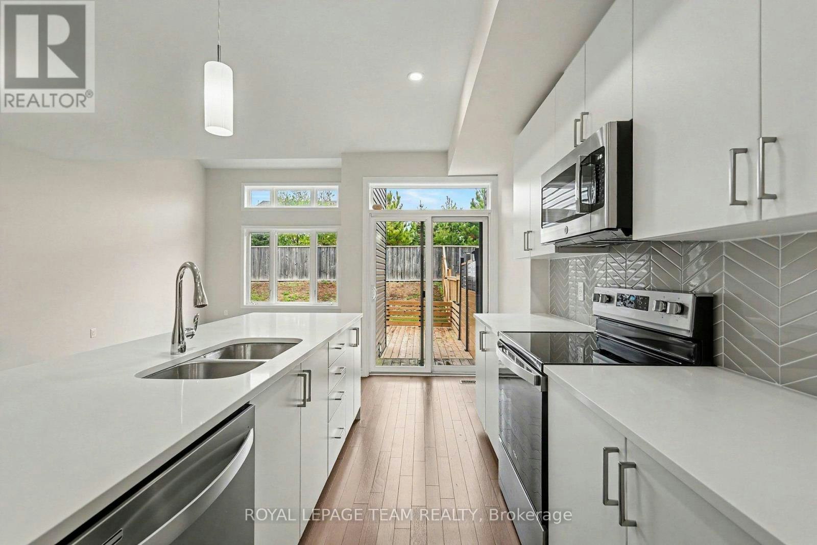 508 Enclave Lane, Clarence-Rockland, ON, K4K 0M8 - 6