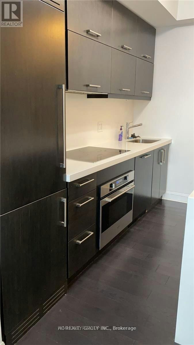 3203-65 St Mary Street, Toronto, ON, M5S 0A6 - 5