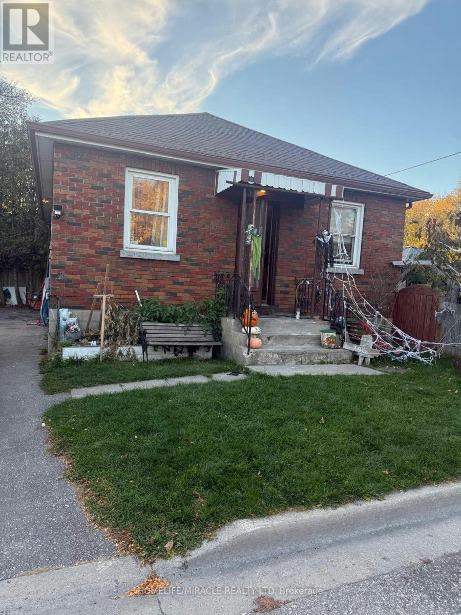 BASEMENT-145 Barrie Avenue, Oshawa, ON, L1H 2L4