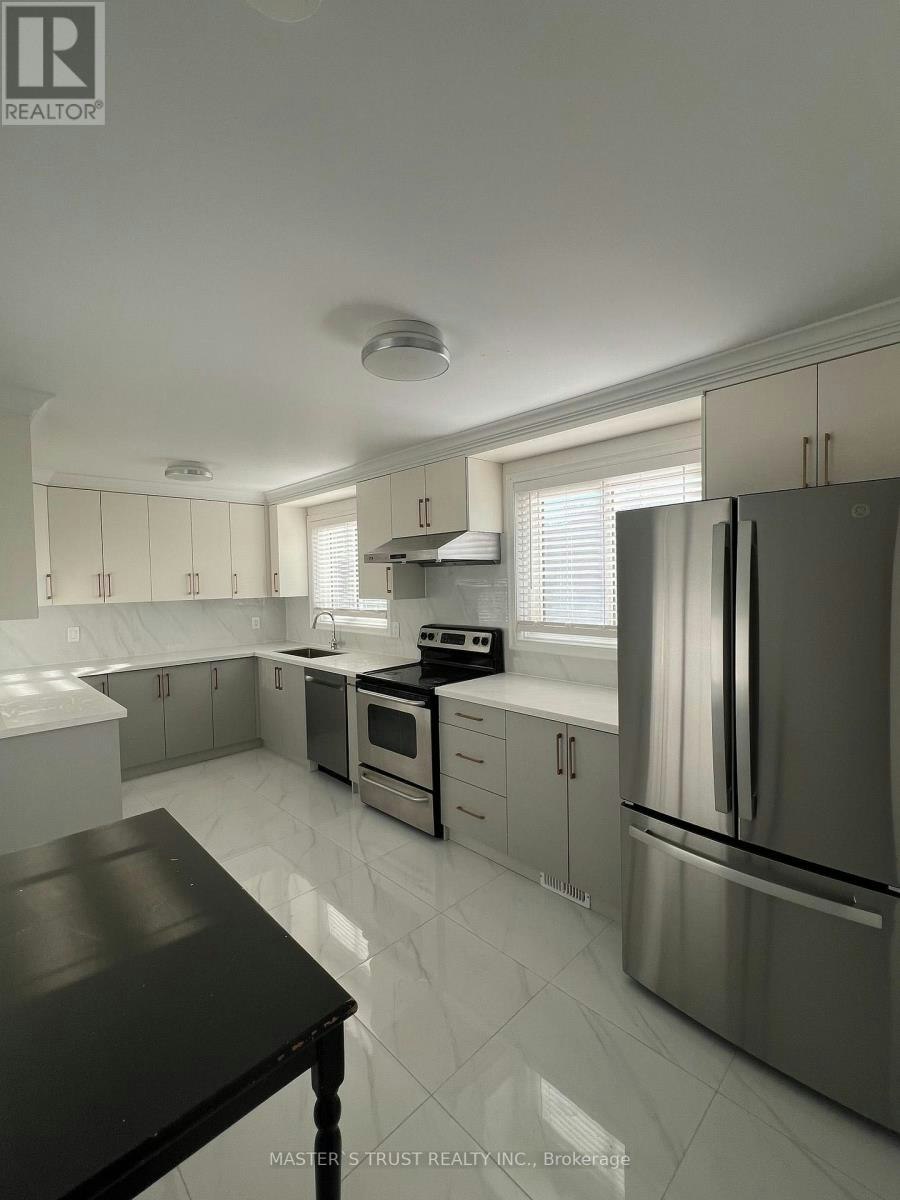 MAIN-139 Amberjack Boulevard, Toronto, ON, M1H 2K1