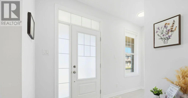 170 Bartonia Circle, Ottawa, ON, K4A 1E3 - 4