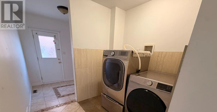 1561 Wintergrove Gardens, Mississauga, ON, L5M 3Z9 - 6