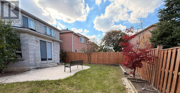 1561 Wintergrove Gardens, Mississauga, ON, L5M 3Z9 - 11