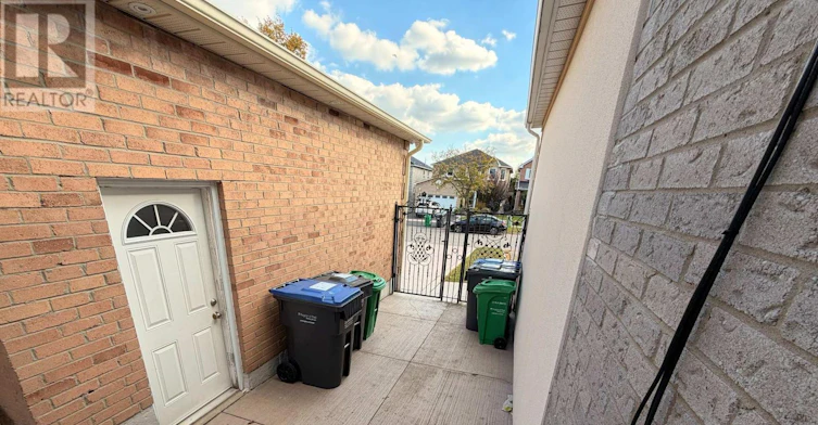 1561 Wintergrove Gardens, Mississauga, ON, L5M 3Z9 - 8