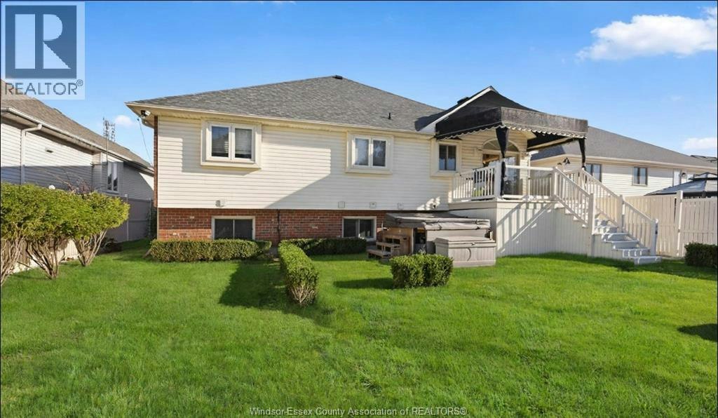 UPPER-555 Revland Drive, Tecumseh, ON, N8N 4T2 - 15