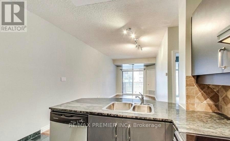 UPH02-105 Victoria Street, Toronto, ON, M5C 3B4 - 9