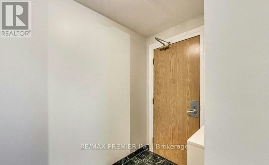 UPH02-105 Victoria Street, Toronto, ON, M5C 3B4 - 4