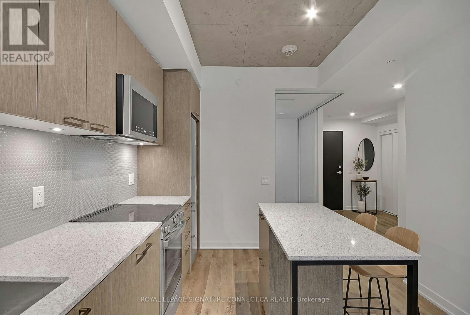 410-1808 St Clair Avenue, Toronto, ON, M6N 0C1 - 4
